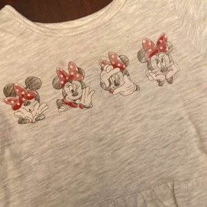 Disney Junior Minnie Mouse short sleeve gray tee sz 2T like new